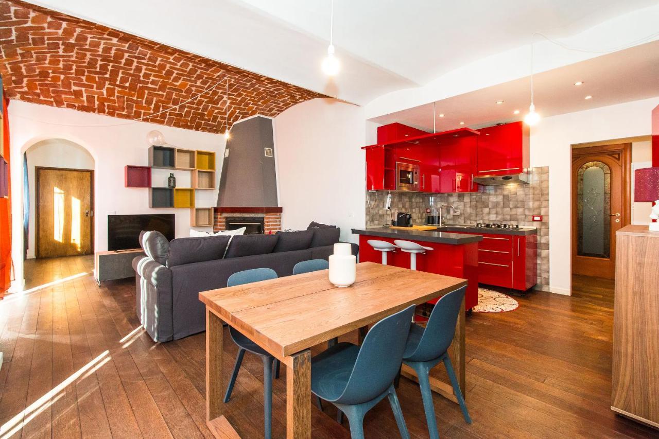 דירות טורינו Colorful Statuto Square Design Apart מראה חיצוני תמונה